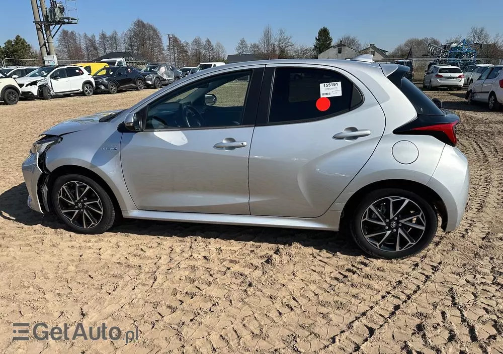 TOYOTA Yaris Hybrid 1.5 VVT-i Elegant