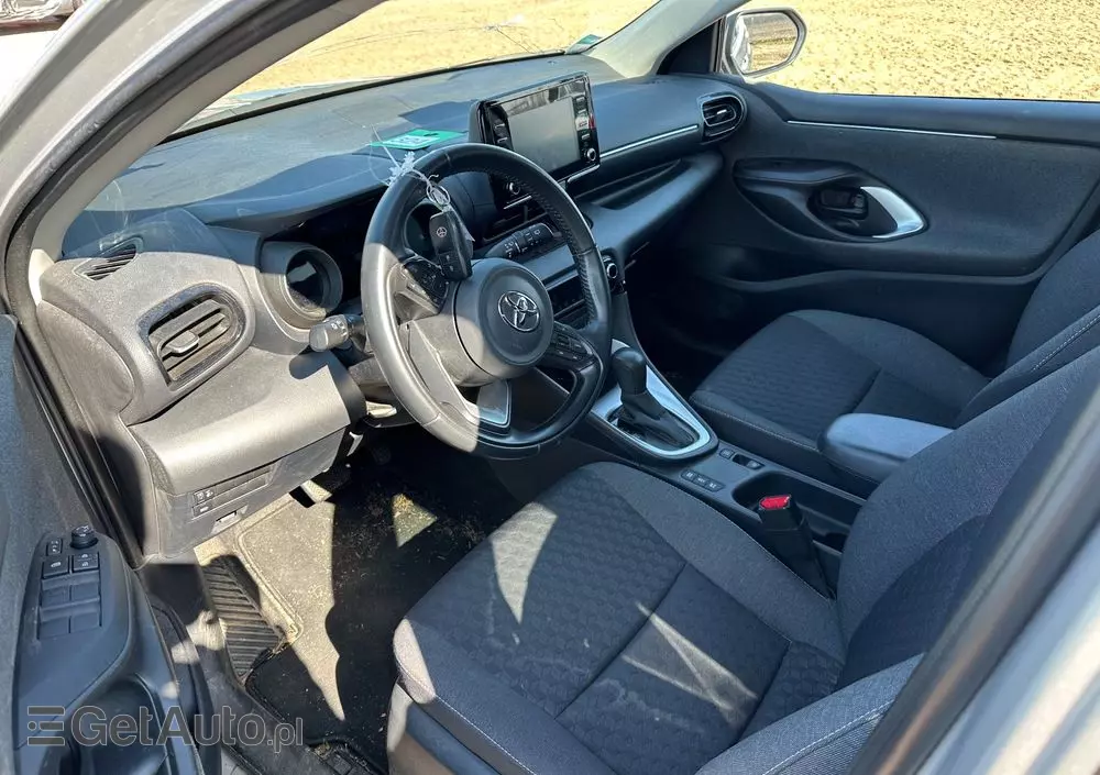 TOYOTA Yaris Hybrid 1.5 VVT-i Elegant