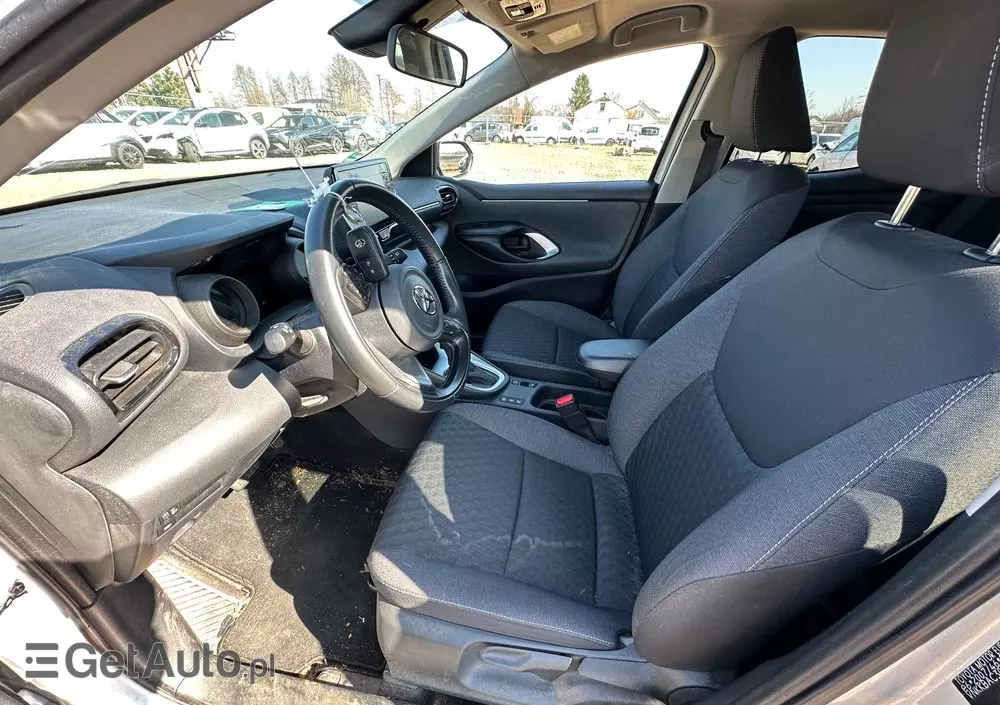 TOYOTA Yaris Hybrid 1.5 VVT-i Elegant