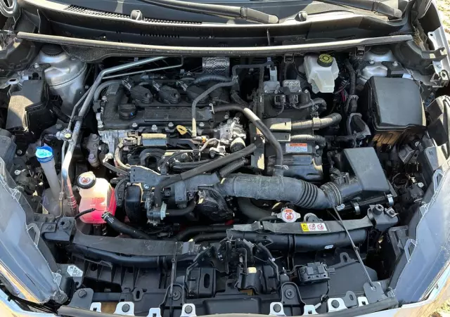 TOYOTA Yaris Hybrid 1.5 VVT-i Elegant