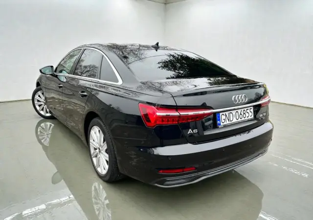AUDI A6 Limousine 