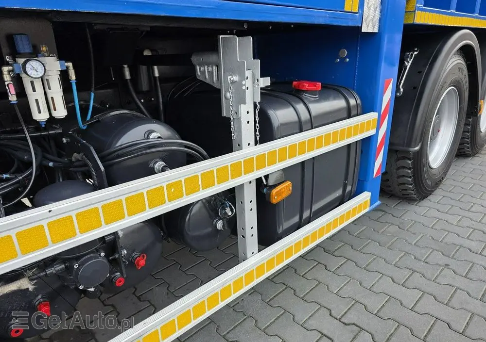 RENAULT MTS DINO 3 odkurzacz koparka ssąca substancje sypkie 