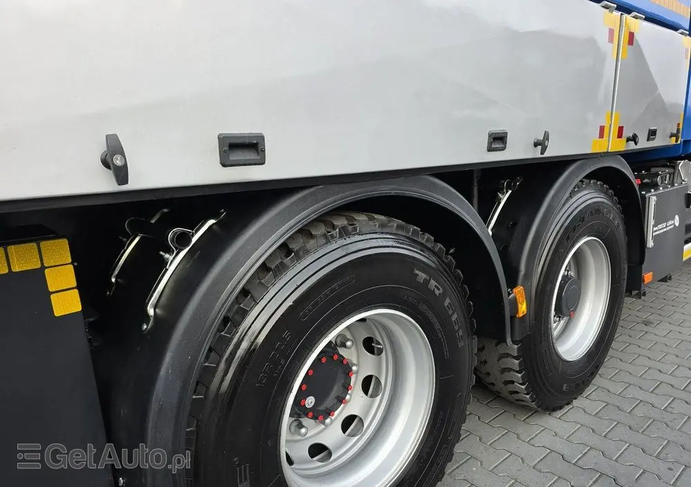 RENAULT MTS DINO 3 odkurzacz koparka ssąca substancje sypkie 