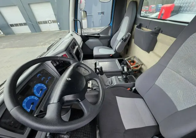 RENAULT MTS DINO 3 odkurzacz koparka ssąca substancje sypkie 