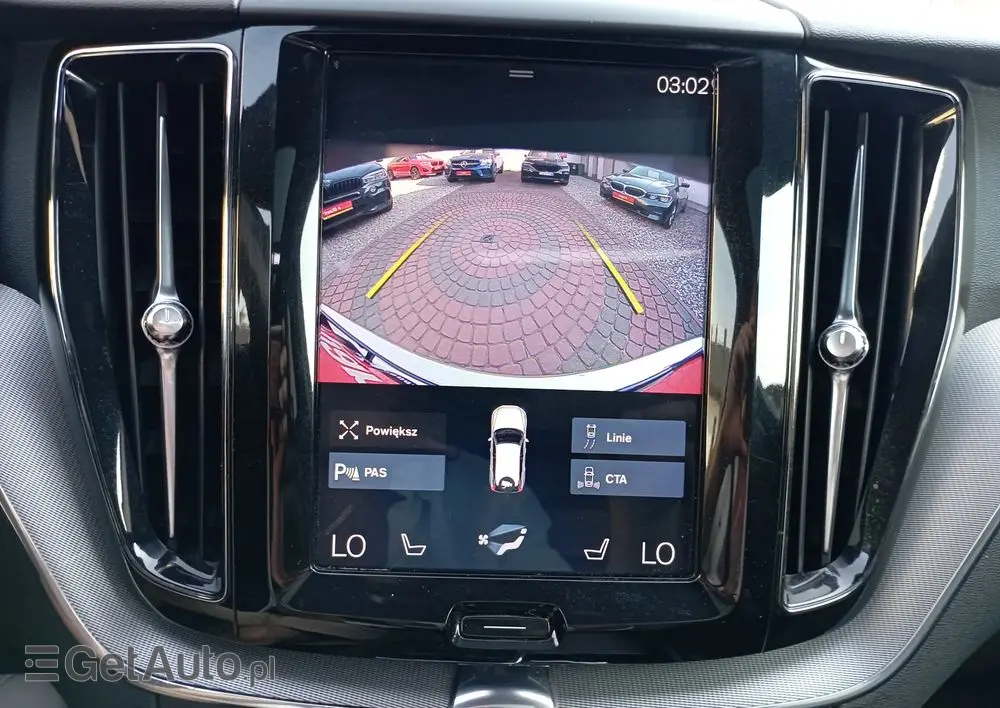 VOLVO XC 60 D5 AWD R-Design