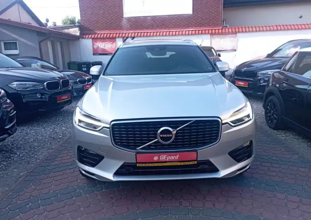 VOLVO XC 60 D5 AWD R-Design