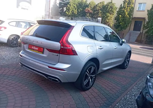 VOLVO XC 60 D5 AWD R-Design