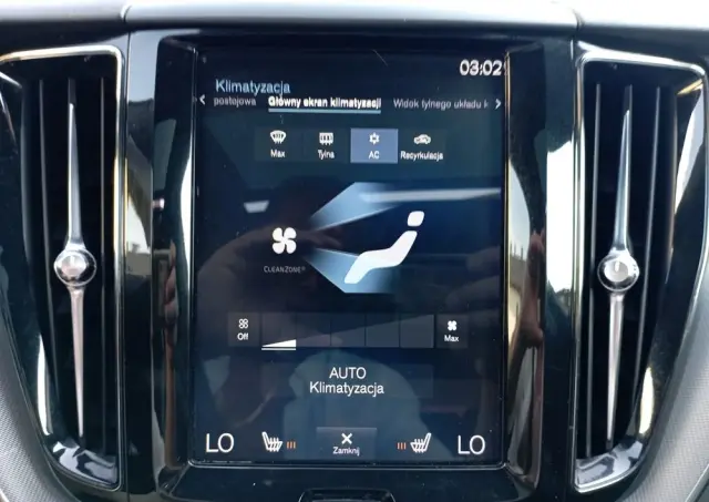 VOLVO XC 60 D5 AWD R-Design