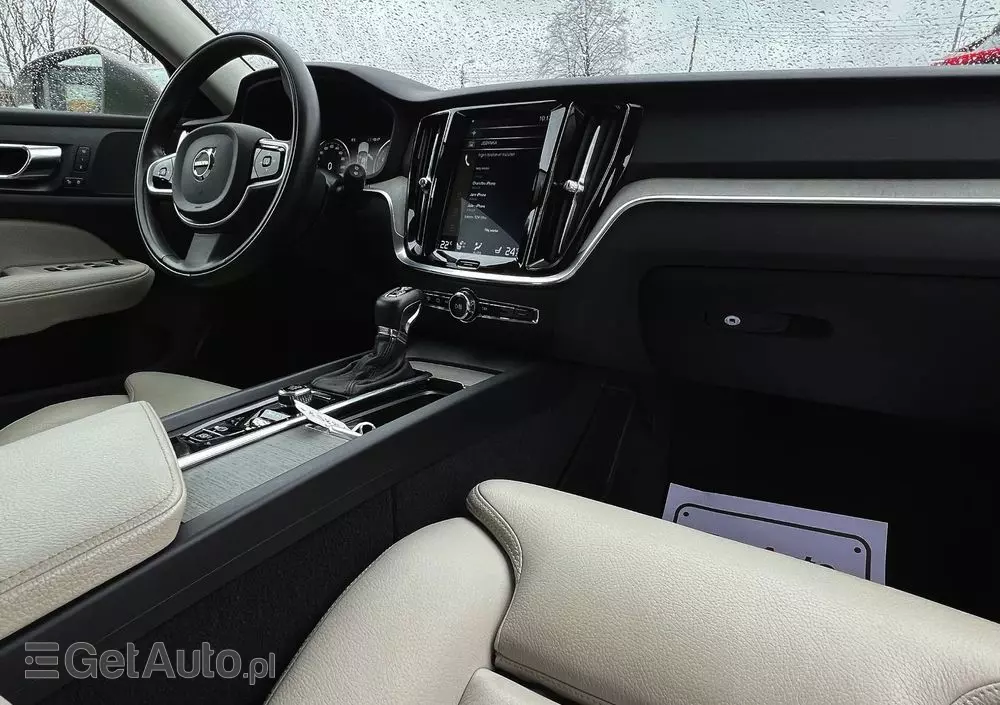 VOLVO V60 T4 Inscription