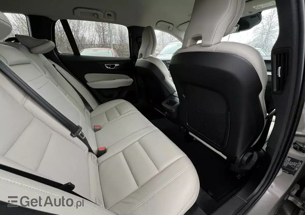 VOLVO V60 T4 Inscription