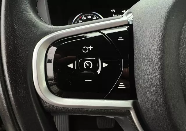 VOLVO V60 T4 Inscription