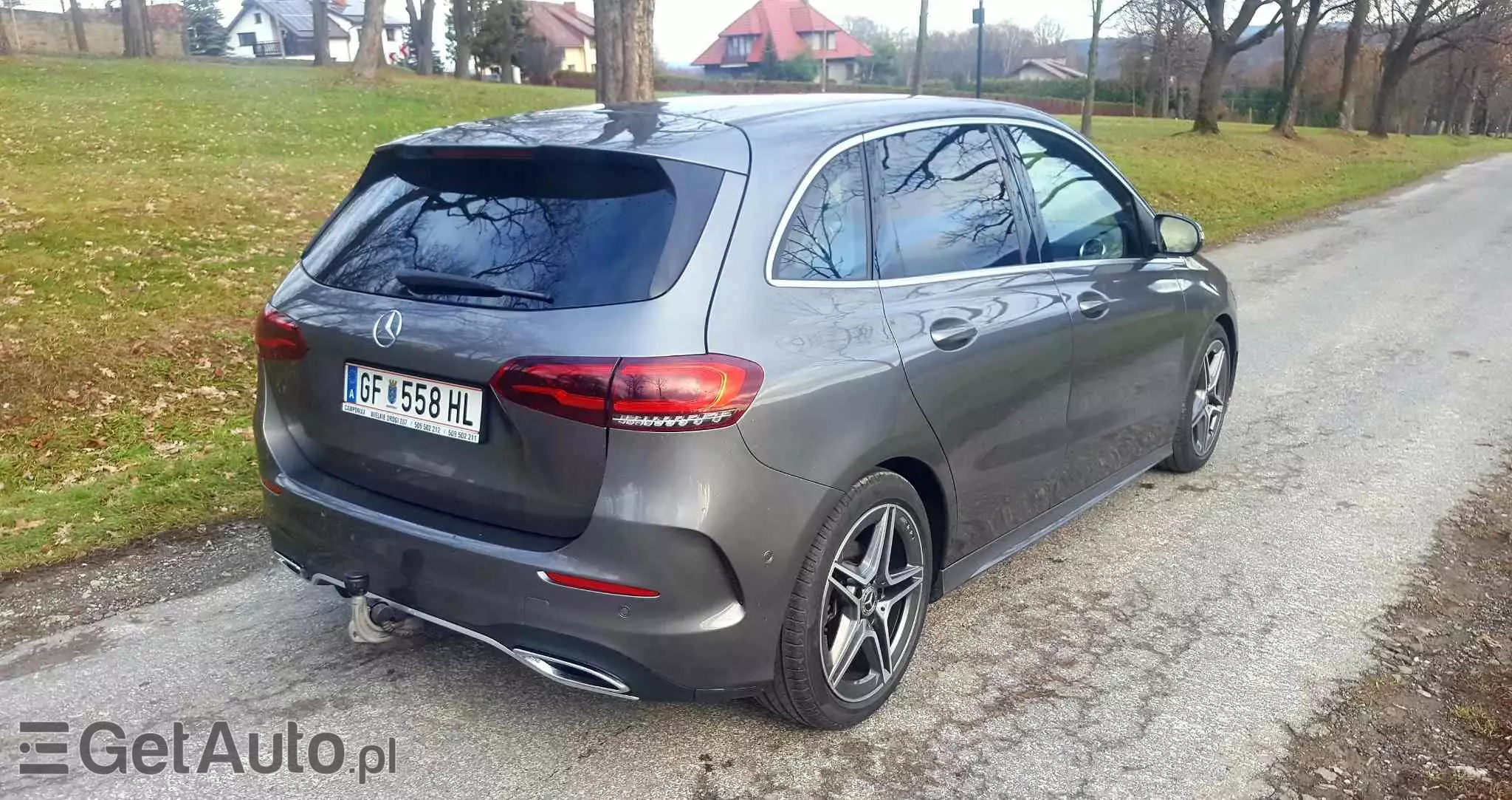 MERCEDES-BENZ Klasa B 180 d 7G-DCT AMG Line