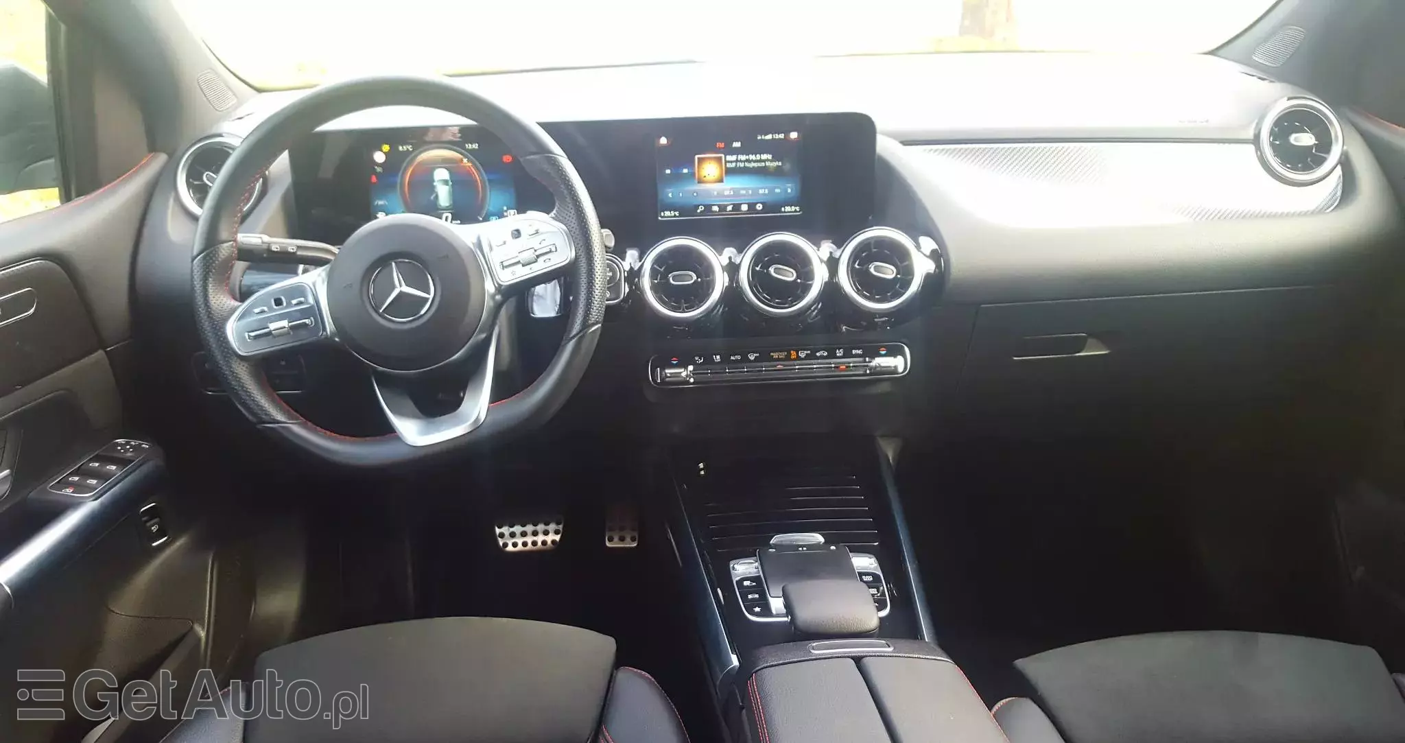 MERCEDES-BENZ Klasa B 180 d 7G-DCT AMG Line