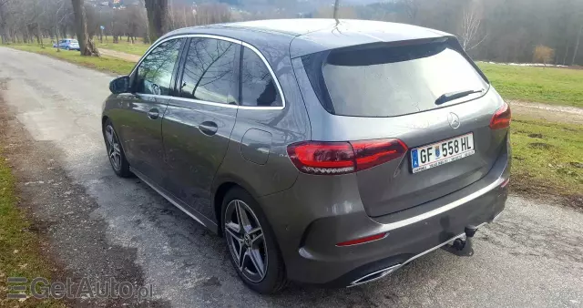 MERCEDES-BENZ Klasa B 180 d 7G-DCT AMG Line