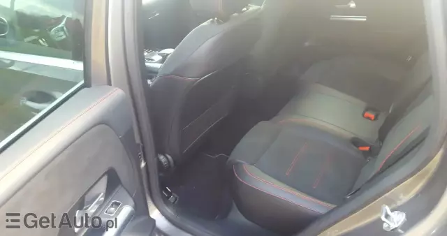 MERCEDES-BENZ Klasa B 180 d 7G-DCT AMG Line