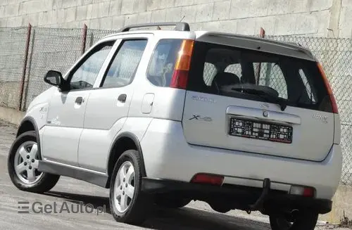 SUZUKI Ignis 