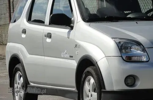 SUZUKI Ignis 