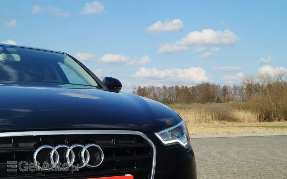 AUDI A6 Limousine 
