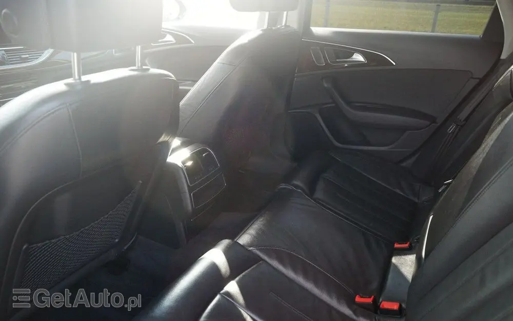 AUDI A6 Limousine 