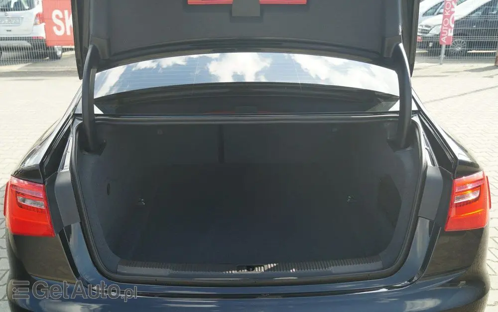 AUDI A6 Limousine 