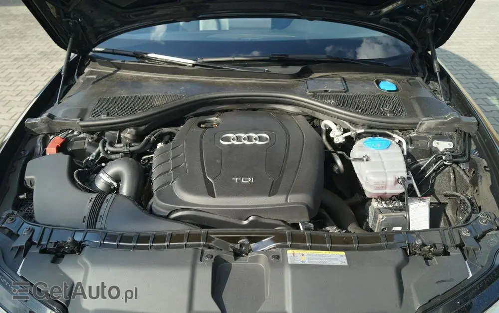 AUDI A6 Limousine 