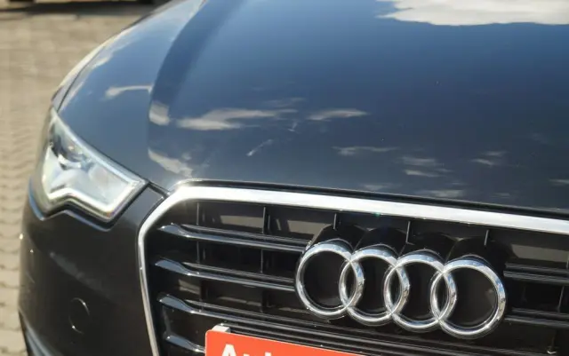 AUDI A6 Limousine 