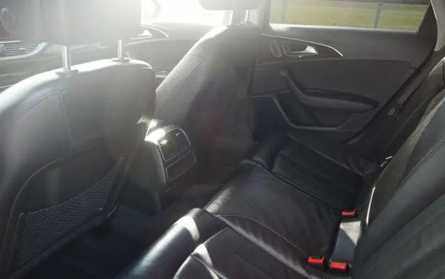 AUDI A6 Limousine 