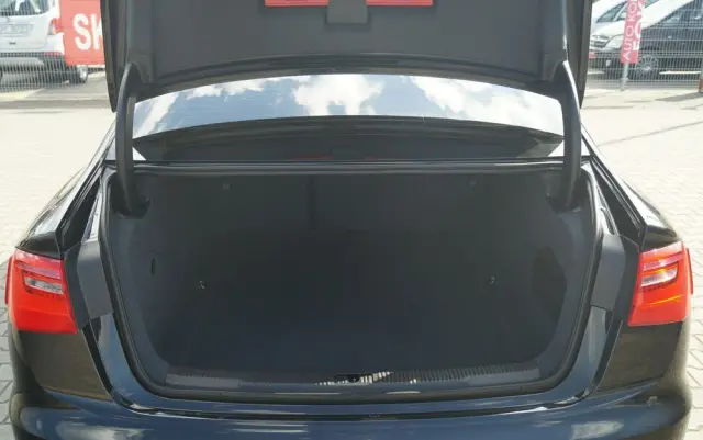 AUDI A6 Limousine 