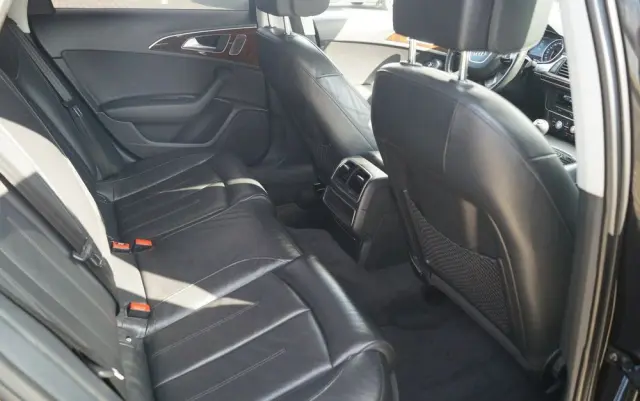 AUDI A6 Limousine 