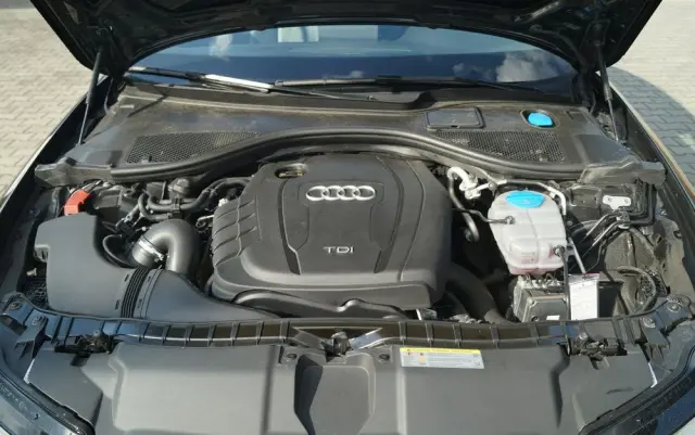 AUDI A6 Limousine 