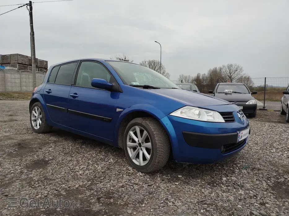 RENAULT Megane 