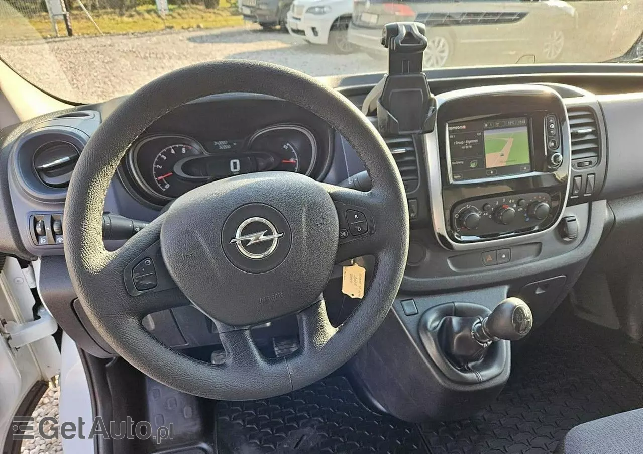 OPEL Vivaro 