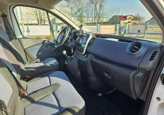 OPEL Vivaro 