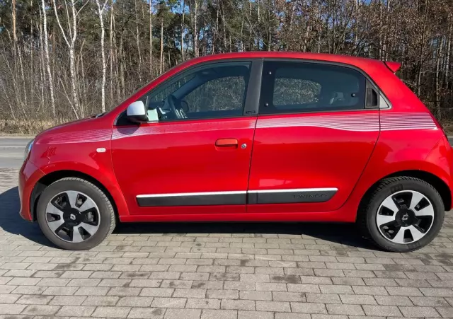 RENAULT Twingo 