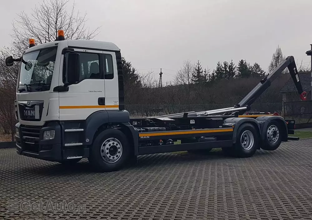 MAN TGS 26.420 E6 HAKOWIEC HS20 6x2 3-OSIE 