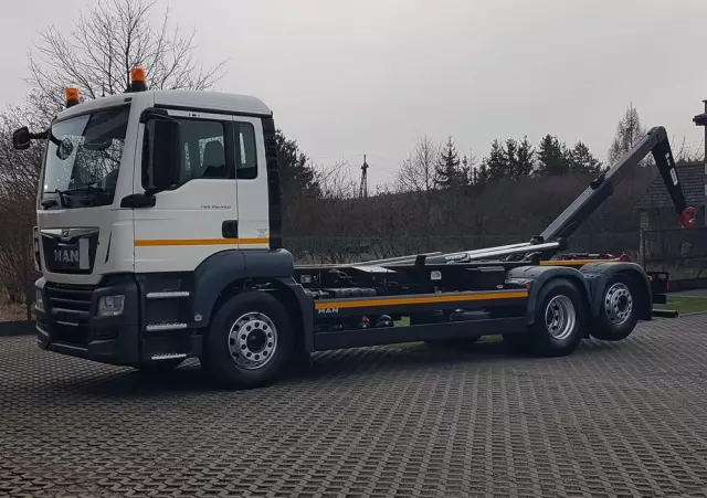 MAN TGS 26.420 E6 HAKOWIEC HS20 6x2 3-OSIE 