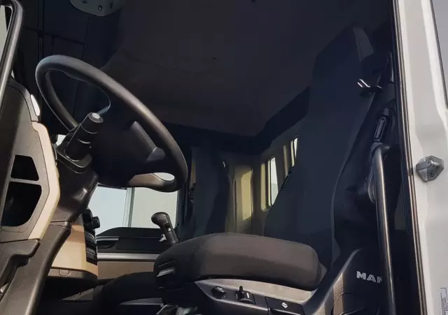 MAN TGS 26.420 E6 HAKOWIEC HS20 6x2 3-OSIE 