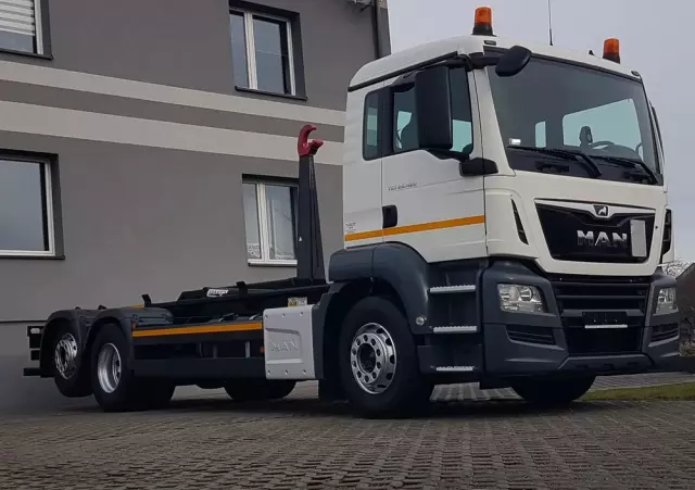 MAN TGS 26.420 E6 HAKOWIEC HS20 6x2 3-OSIE 