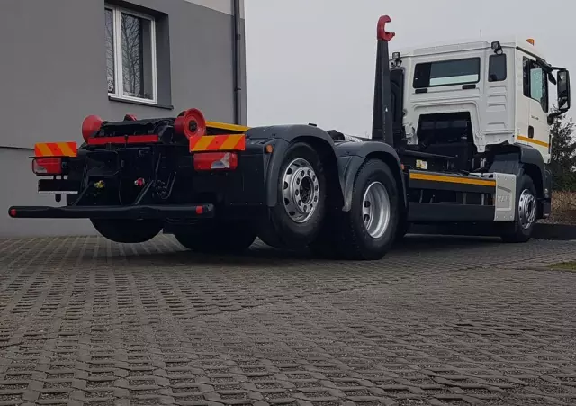 MAN TGS 26.420 E6 HAKOWIEC HS20 6x2 3-OSIE 