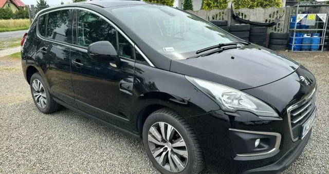 PEUGEOT 3008 