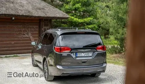 CHRYSLER Pacifica 