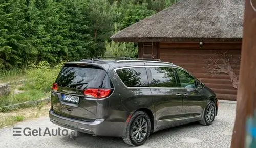 CHRYSLER Pacifica 