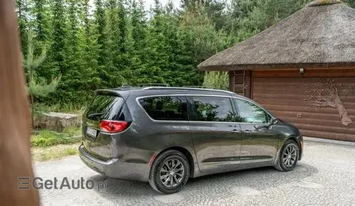 CHRYSLER Pacifica 