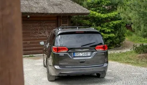 CHRYSLER Pacifica 