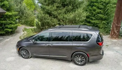 CHRYSLER Pacifica 