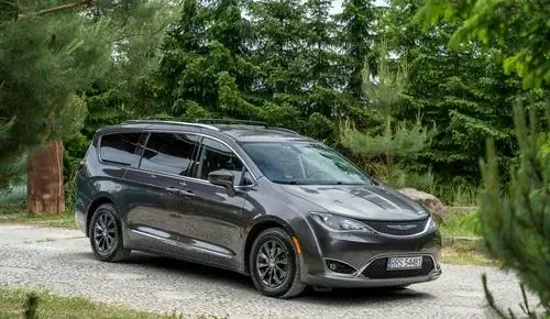 CHRYSLER Pacifica 
