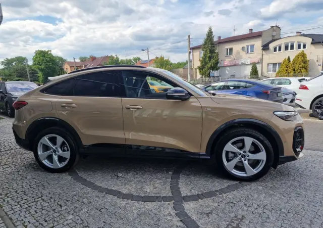 AUDI Q5 Sportback 