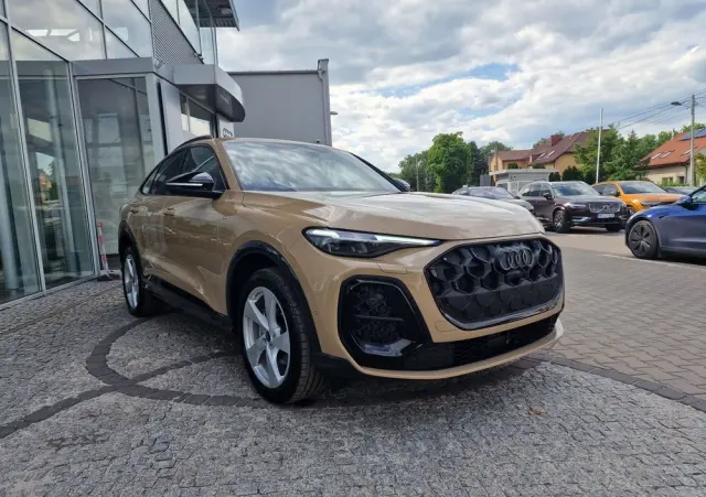 AUDI Q5 Sportback 