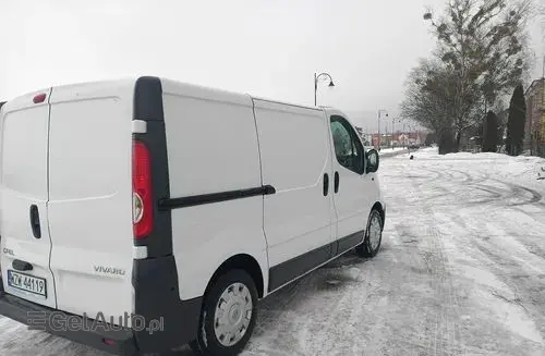 OPEL Vivaro 