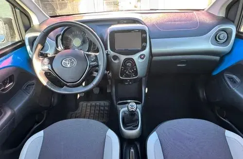 TOYOTA Aygo 